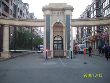 التلقائي بوابات الجدار 6 أمتار بوم الحاجز FJC-D618B